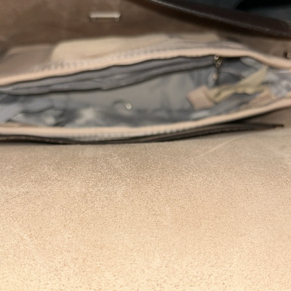 Prairie Leather Co. Handmade Leather Crossbody - Picture 8 of 8